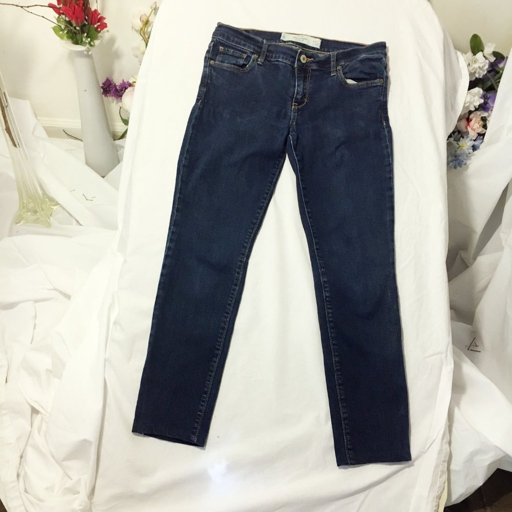 Abercrombie & Fitch "Brett" Size 4S - Picture 2 of 8